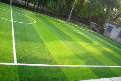 人造草坪足球场铺设